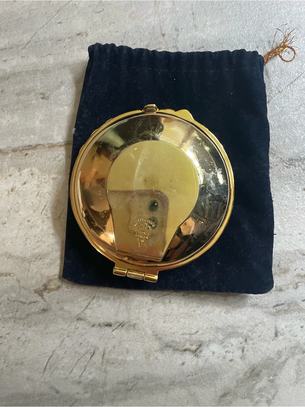 PartyLite Gold travel tea light holder with pouch